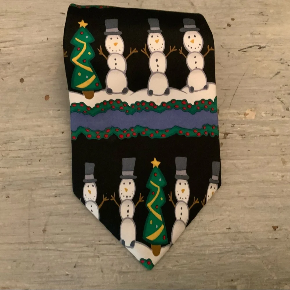 Save the Children Collection 100% Silk Snowman‎ Holiday Christmas Tie Like New